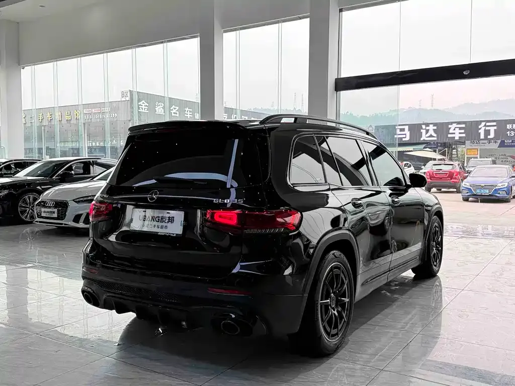Mercedes-Benz GLB AMG — фото 2