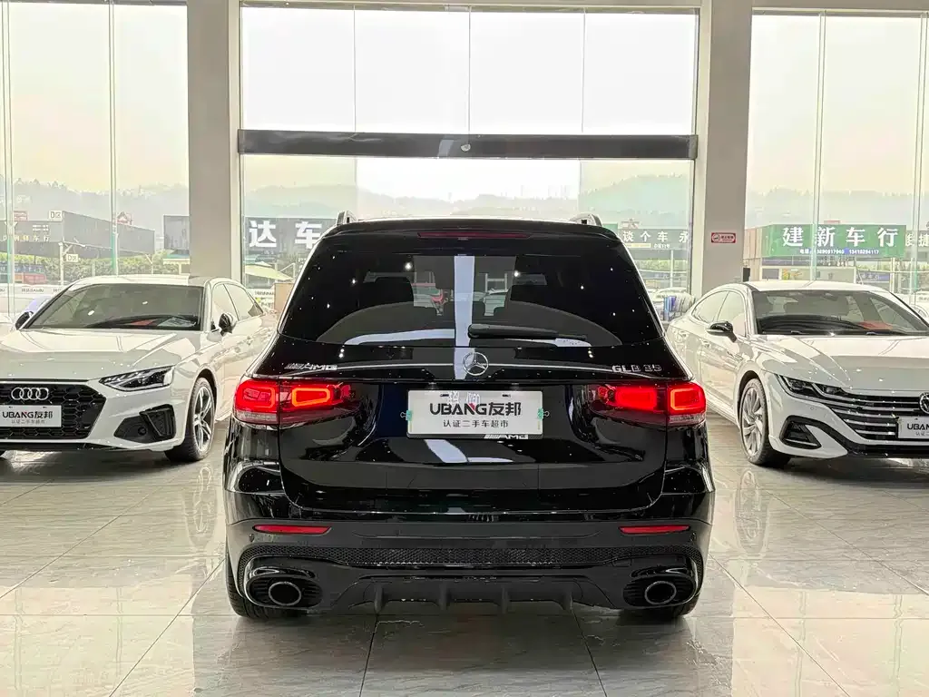 Mercedes-Benz GLB AMG — фото 7