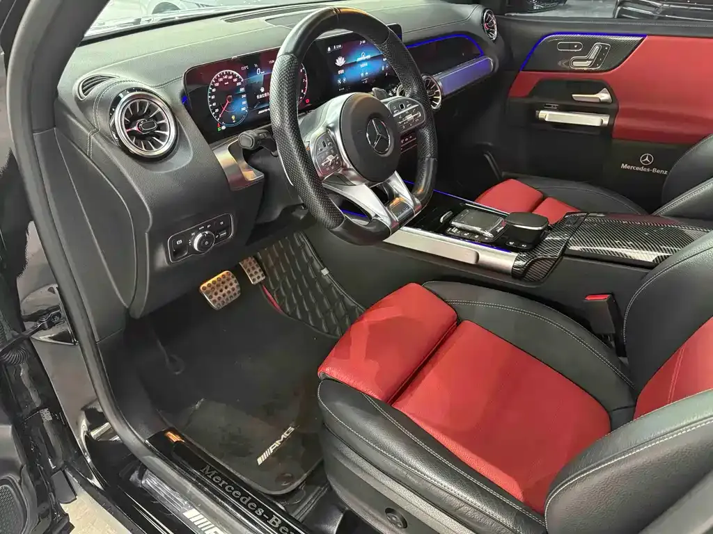 Mercedes-Benz GLB AMG — фото 9