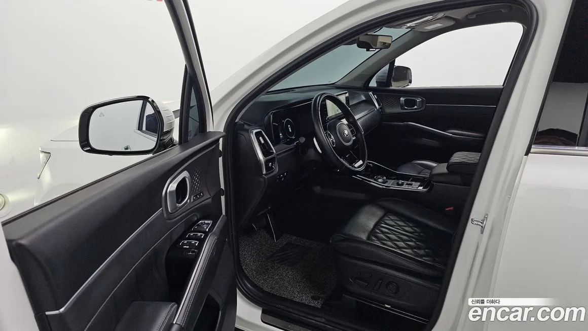 Kia Sorento — фото 10
