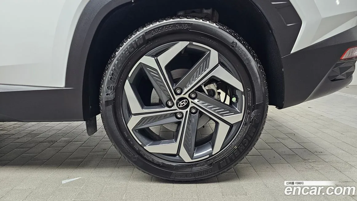 Hyundai Tucson — фото 7