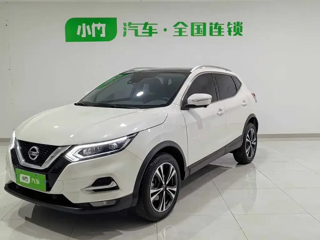 Nissan Qashqai — фото 1