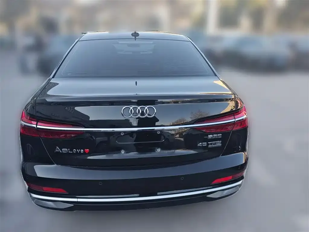 Audi A6L — фото 5