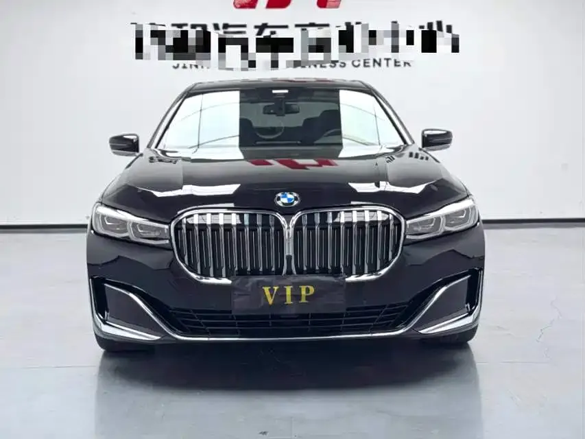 BMW 7 Series — фото 2