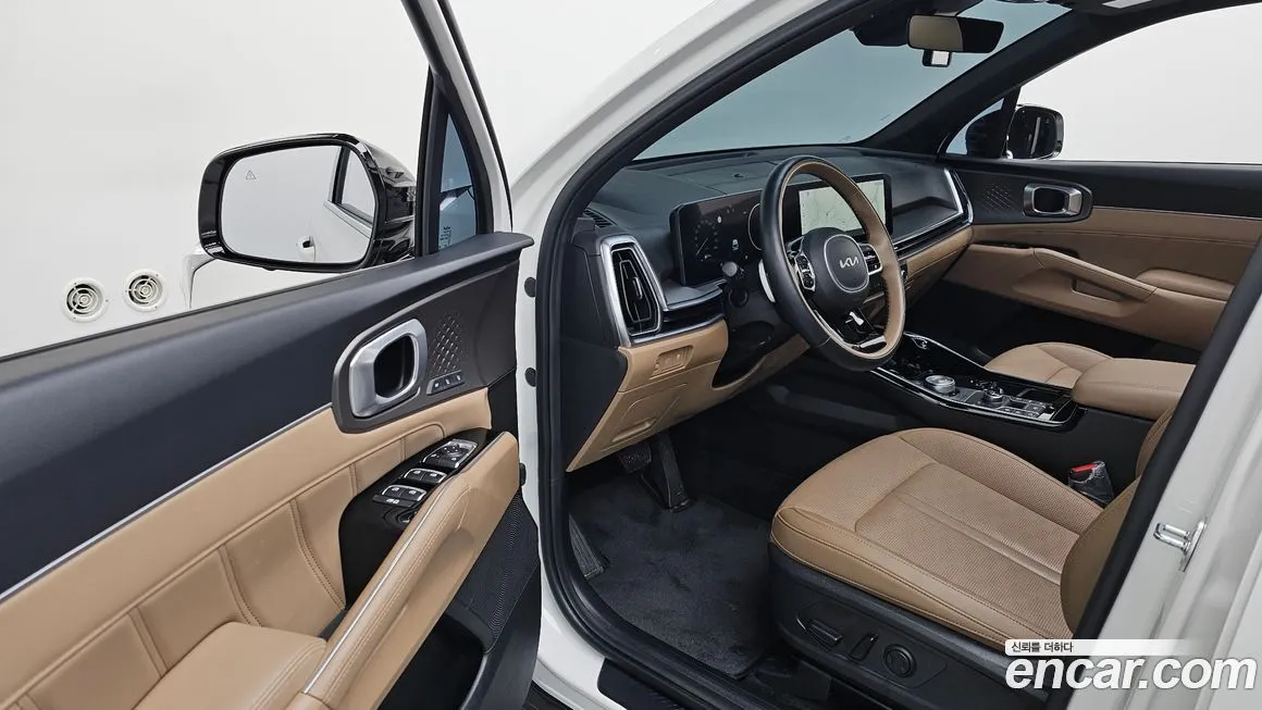 Kia Sorento — фото 10