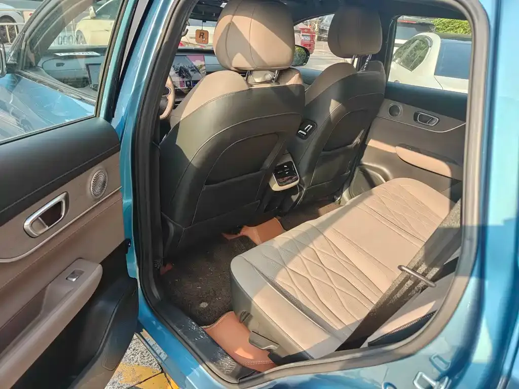 Chery Tiggo 8 PLUS C-DM — фото 9