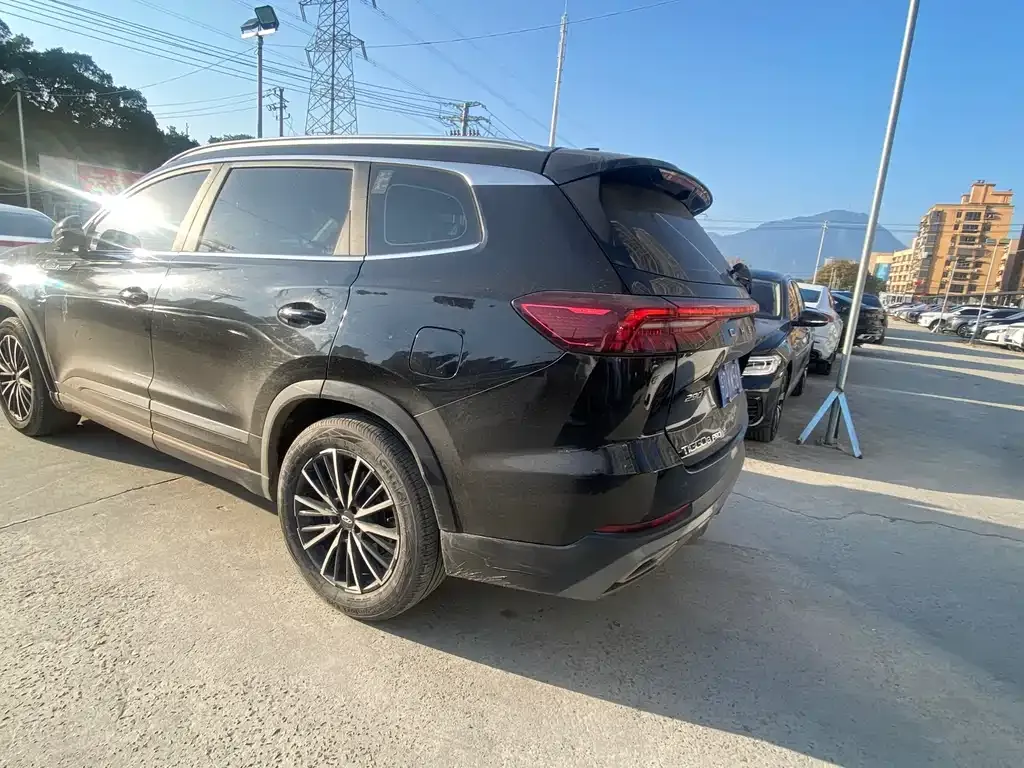 Chery Tiggo 8 PRO — фото 10