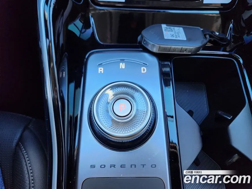 Kia Sorento — фото 7