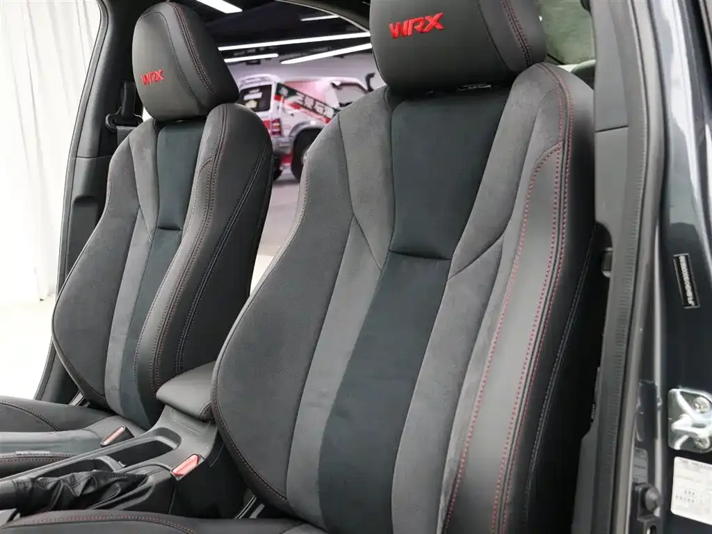 Subaru WRX — фото 4