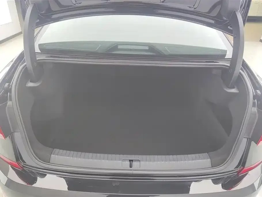 Volkswagen Passat — фото 3