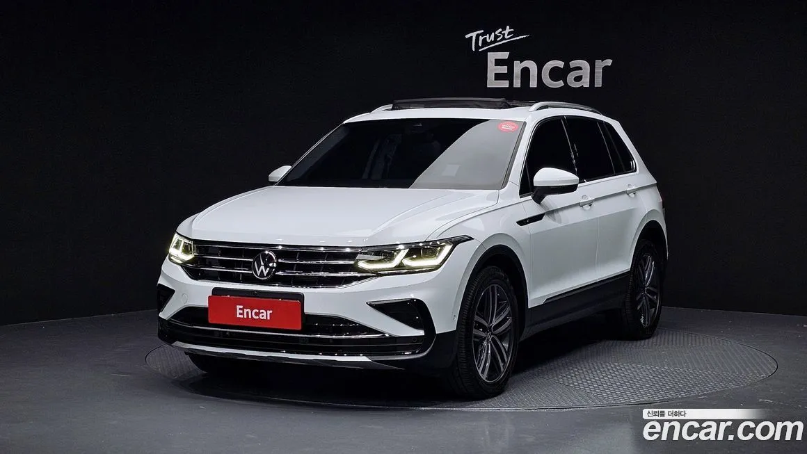 Volkswagen Tiguan — фото 1