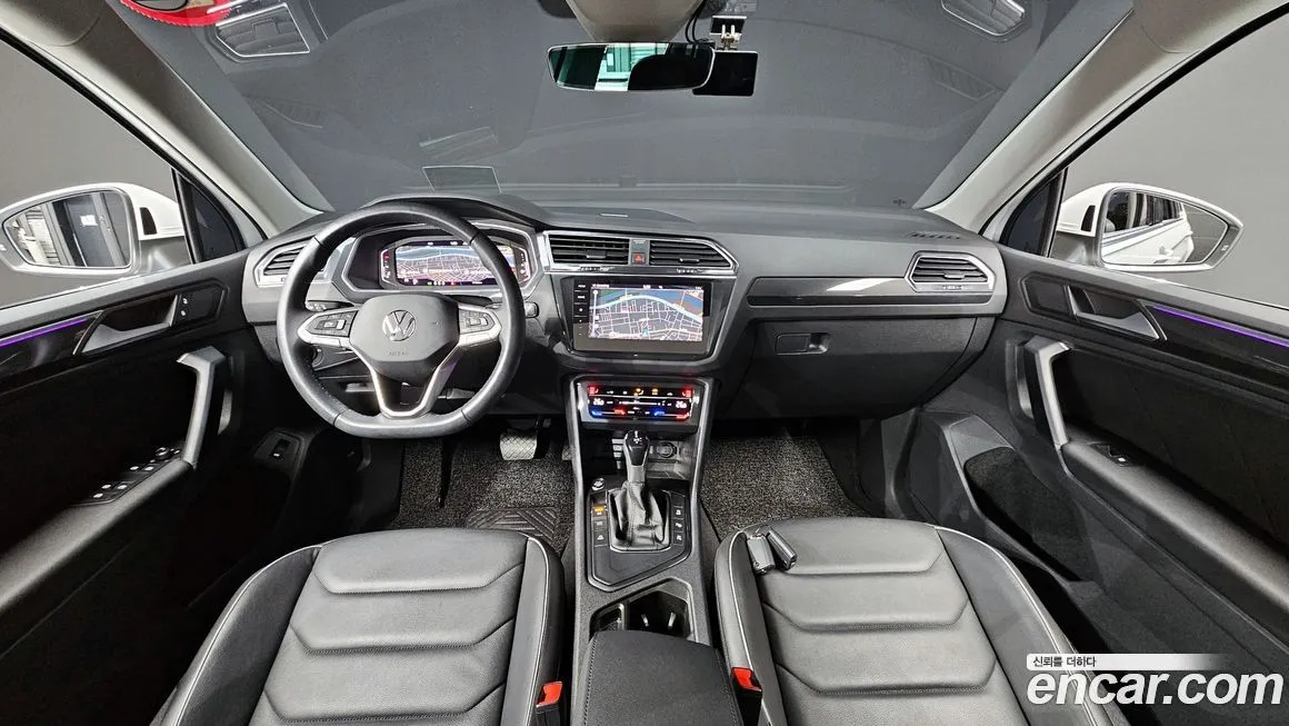 Volkswagen Tiguan — фото 7