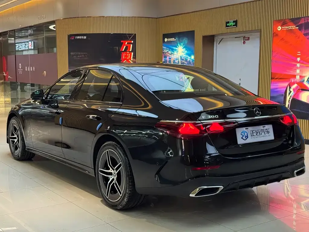 Mercedes-Benz E-Class (Import) — фото 4
