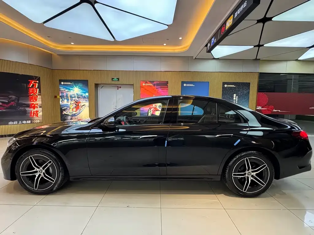Mercedes-Benz E-Class (Import) — фото 8