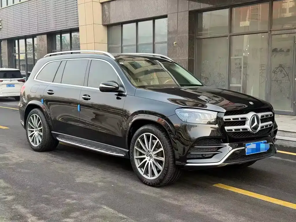 Mercedes-Benz GLS — фото 6