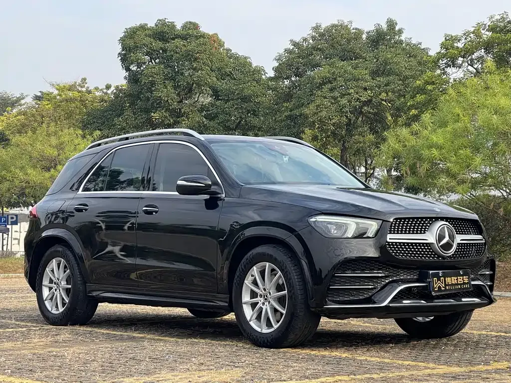 Mercedes-Benz GLE — фото 10