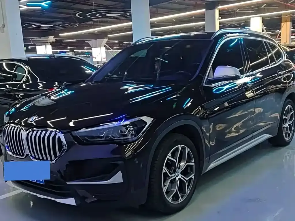 BMW X1 — фото 1