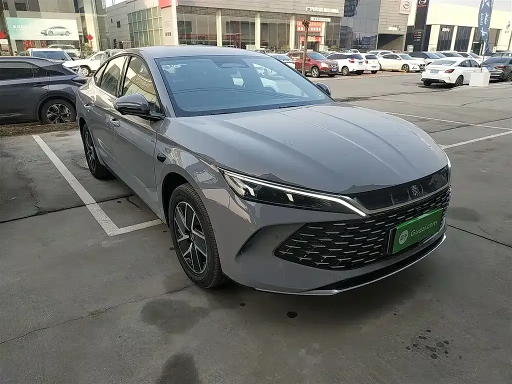 BYD Qin L — фото 10