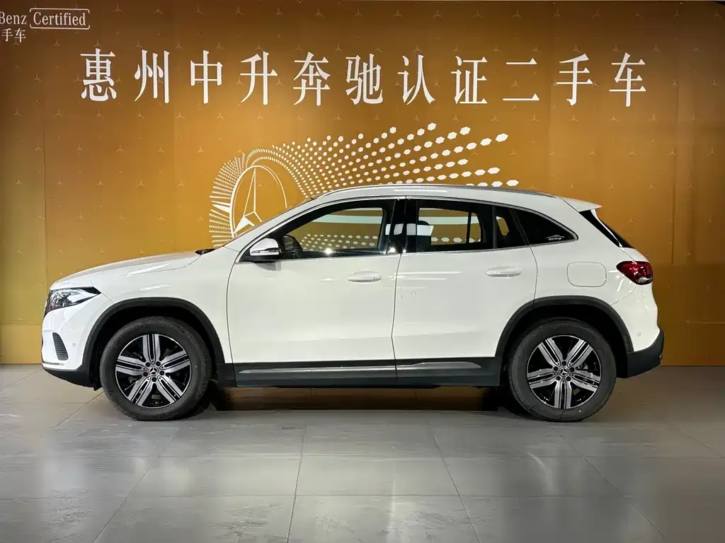 Mercedes-Benz EQA — фото 2