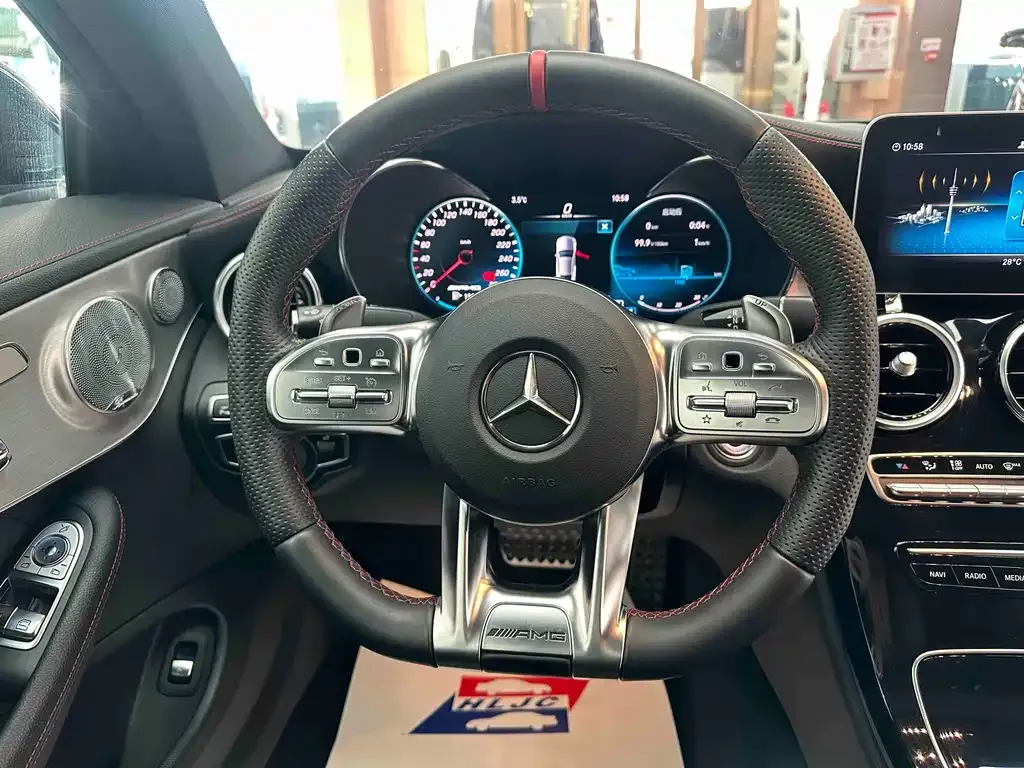 Mercedes-Benz C-Class AMG — фото 10