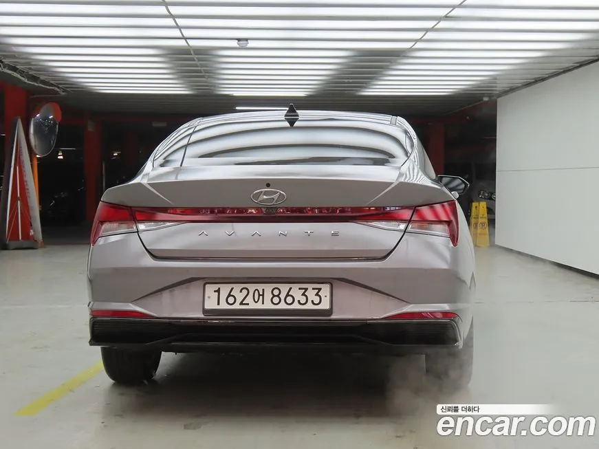 Hyundai AVANTE — фото 2