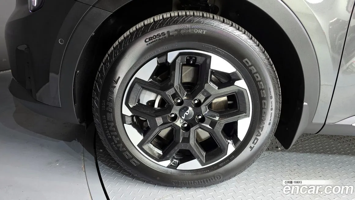 Kia Sorento — фото 7