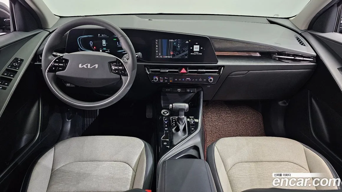 Kia Niro — фото 9