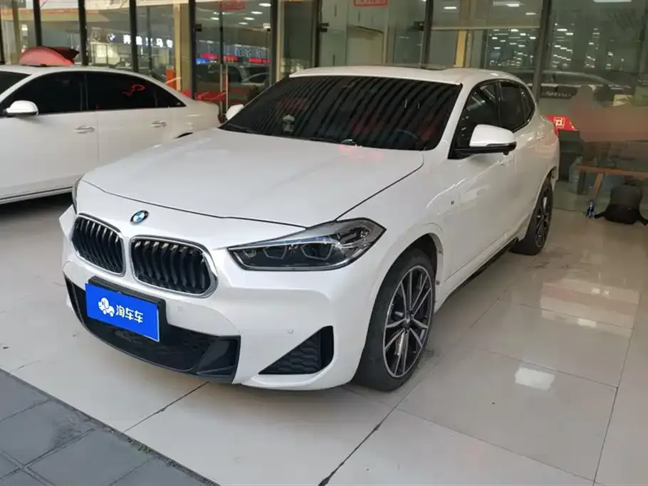 BMW X2 — фото 1