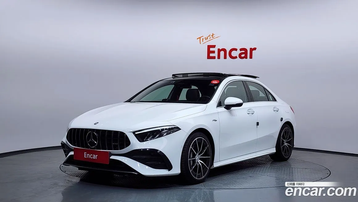 Mercedes-Benz A-Class — фото 1