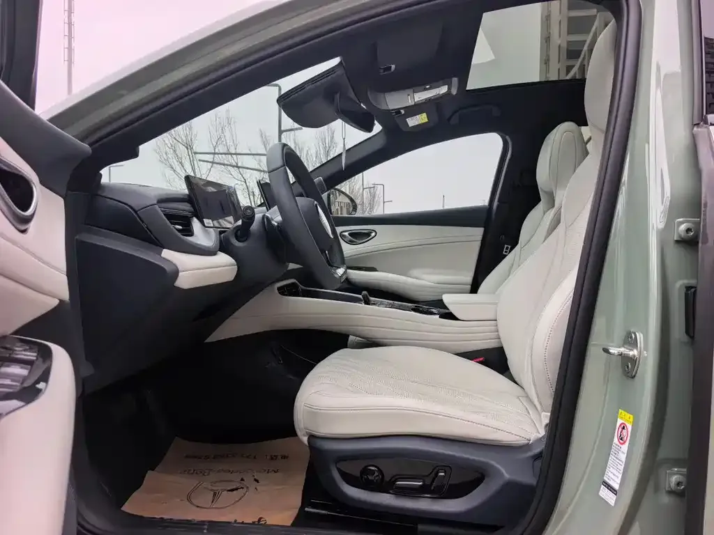 BYD Seal 06GT — фото 4