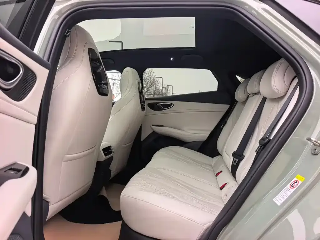 BYD Seal 06GT — фото 6