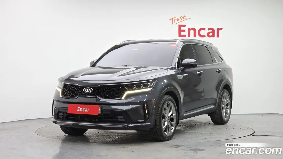 Kia Sorento — фото 5