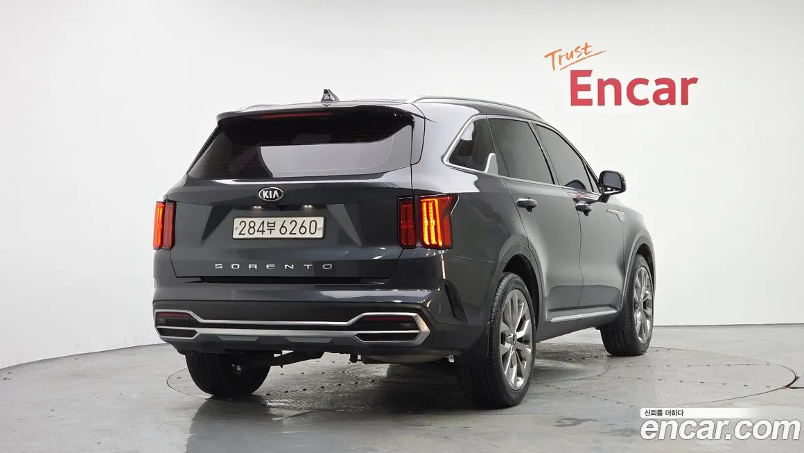 Kia Sorento — фото 2