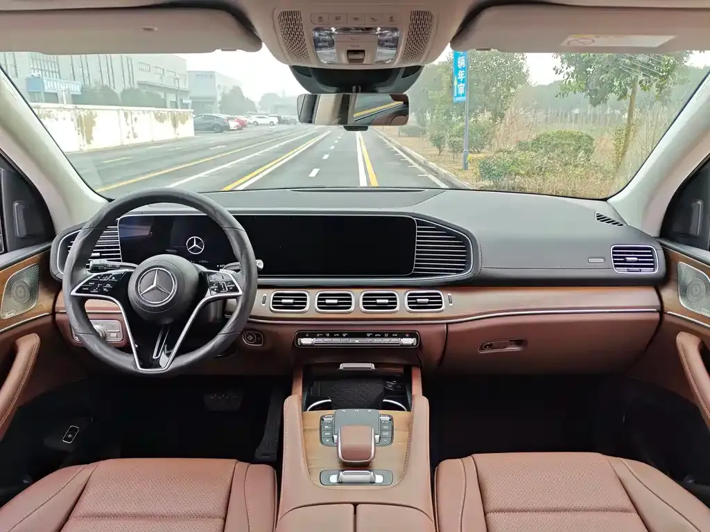 Mercedes-Benz GLE — фото 5