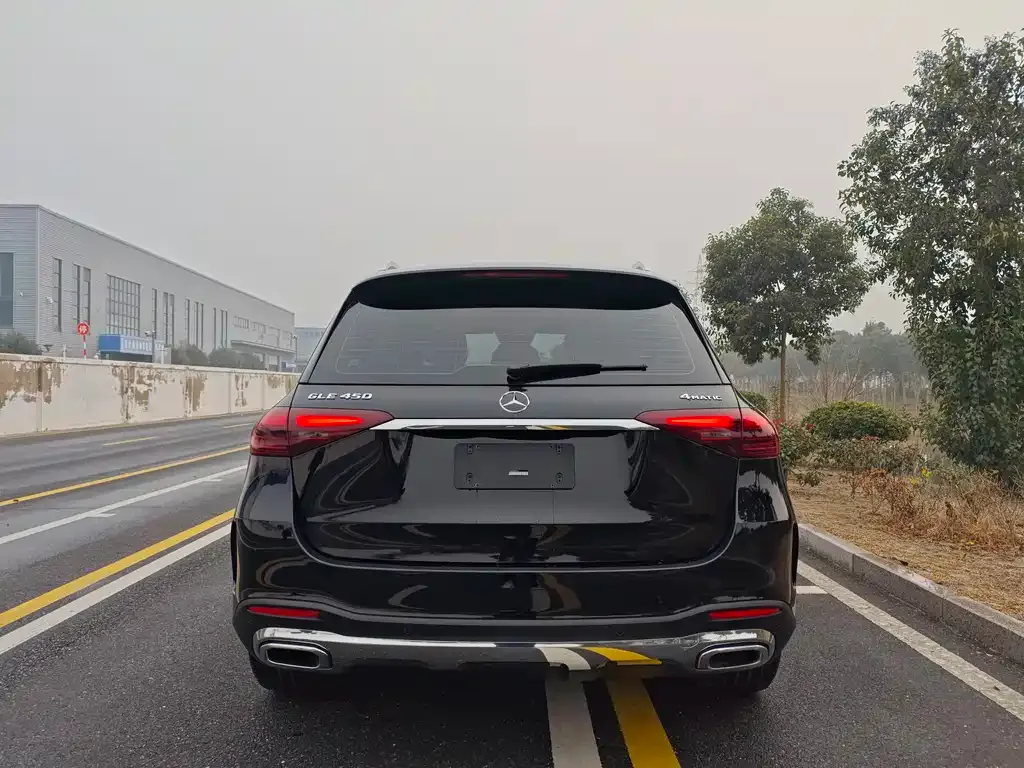 Mercedes-Benz GLE — фото 9