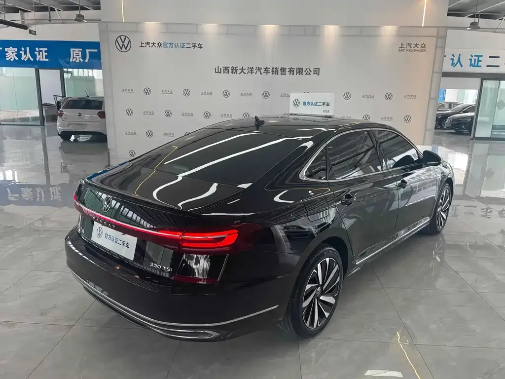 Volkswagen Passat — фото 2