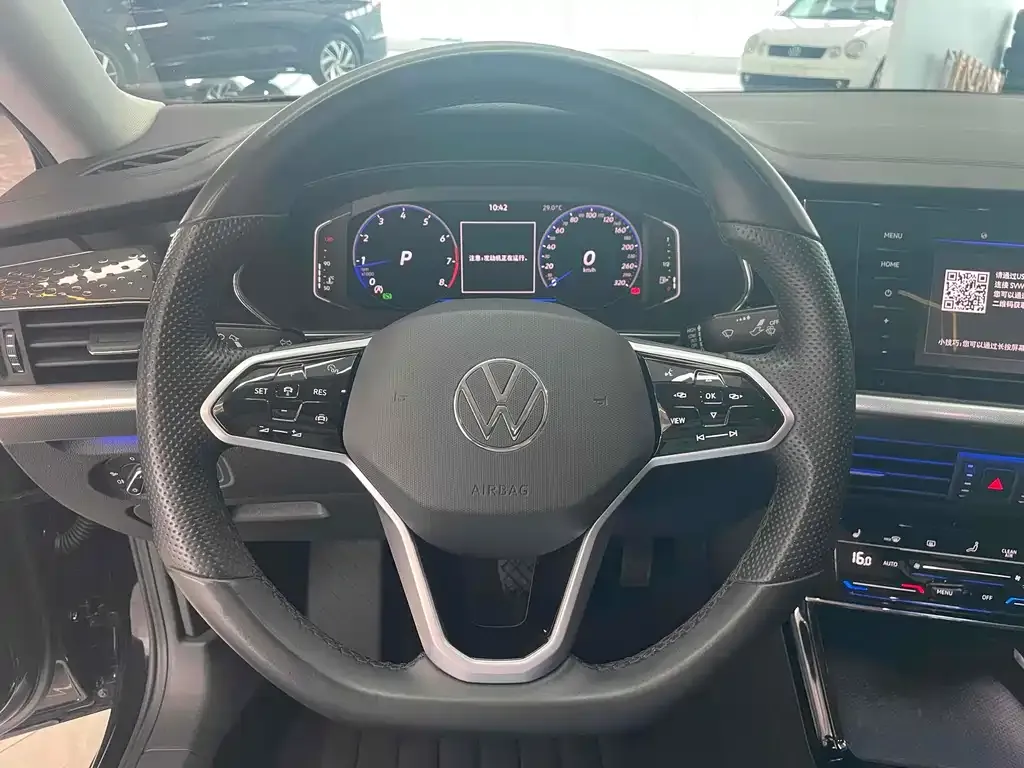 Volkswagen Passat — фото 6