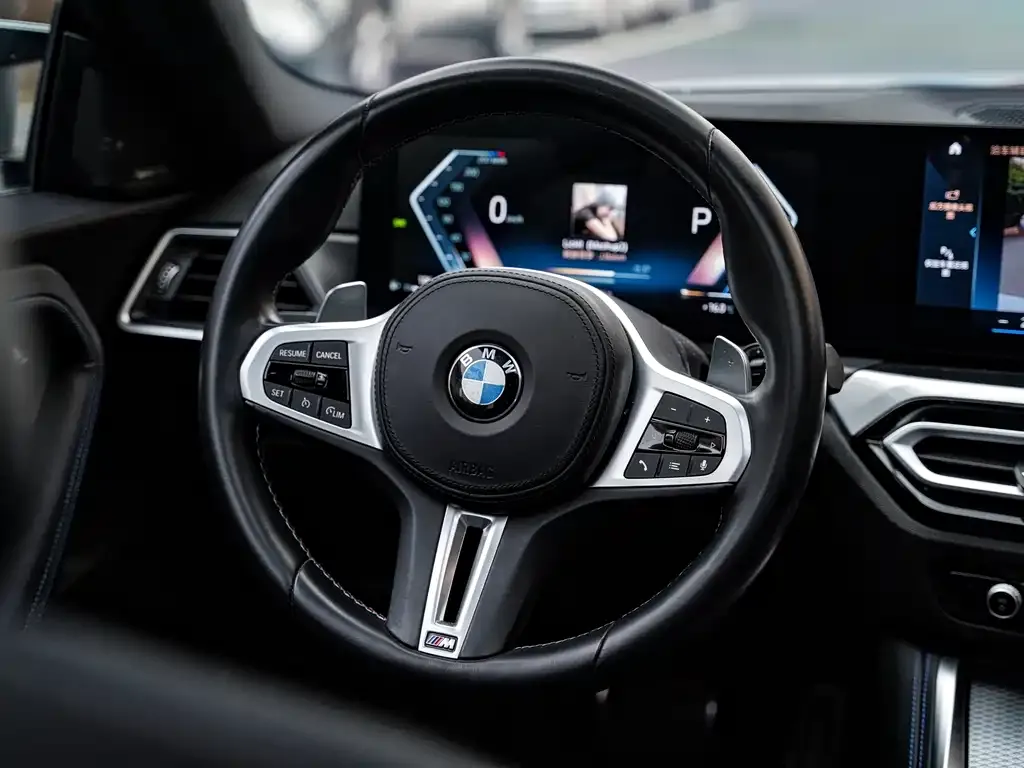 BMW M240i — фото 5
