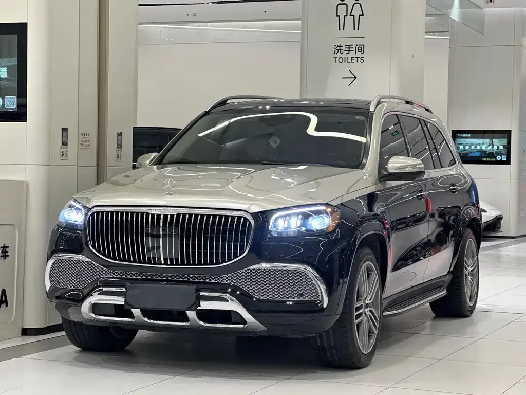 Mercedes-Benz GLS — фото 1