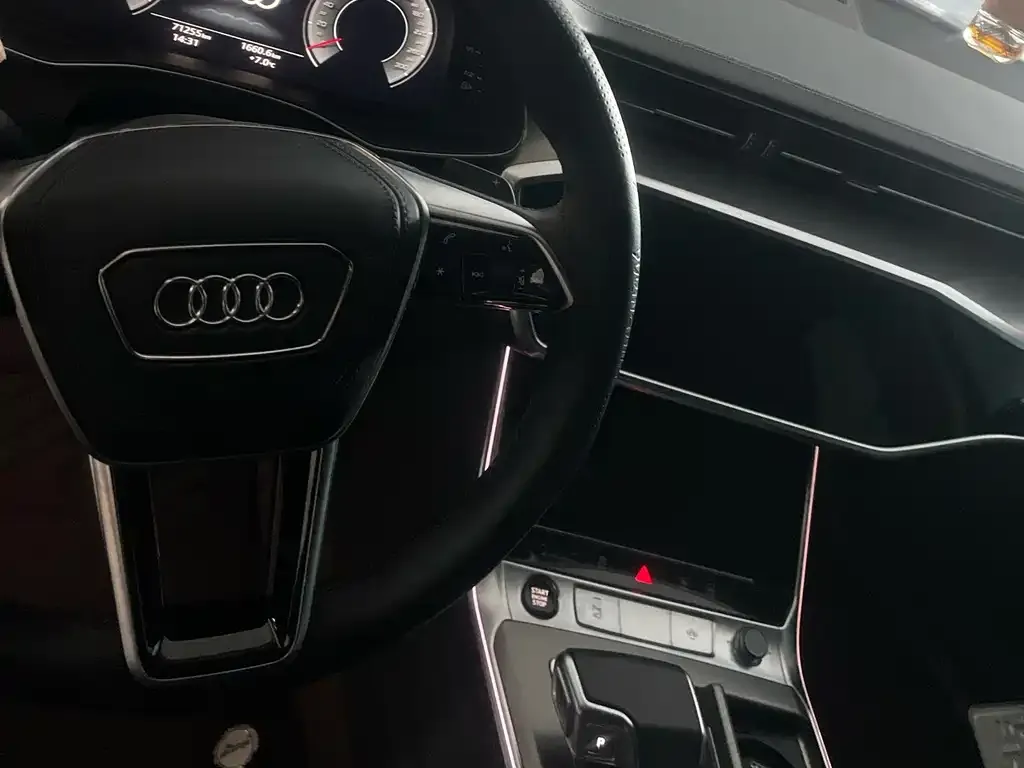 Audi A6L — фото 6