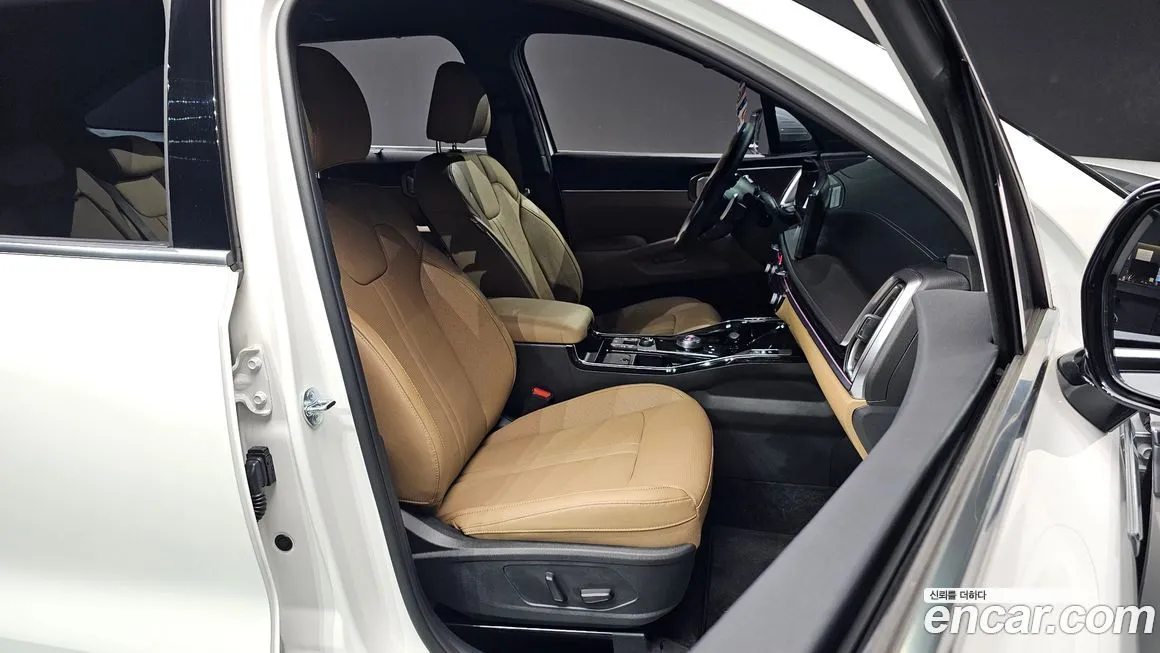 Kia Sorento — фото 10