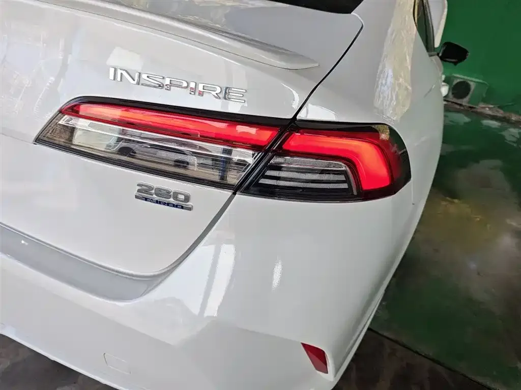 Honda Inspire — фото 2