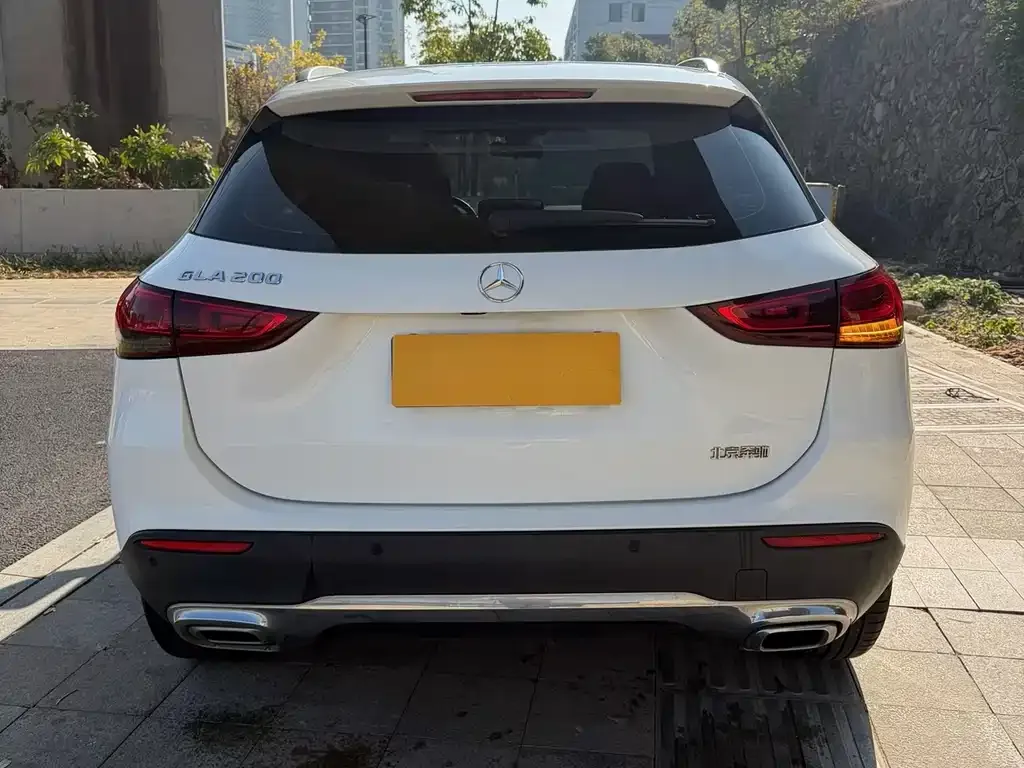 Mercedes-Benz GLA — фото 9