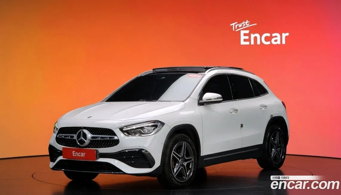 Mercedes-Benz GLA-Class — фото 1