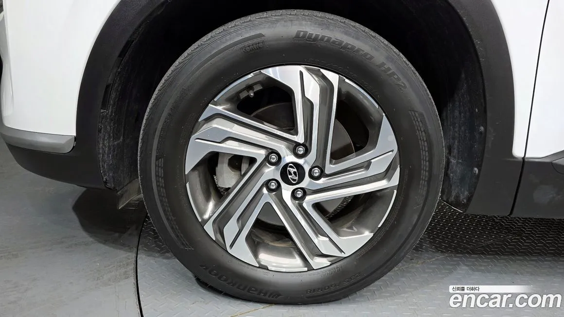 Hyundai Santafe — фото 9