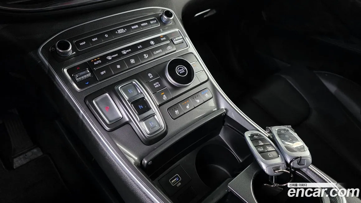 Hyundai Santafe — фото 8