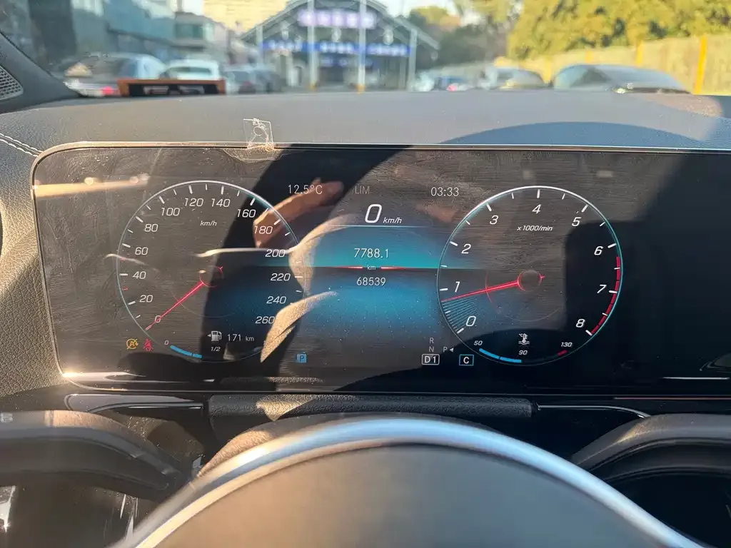 Mercedes-Benz GLA — фото 5