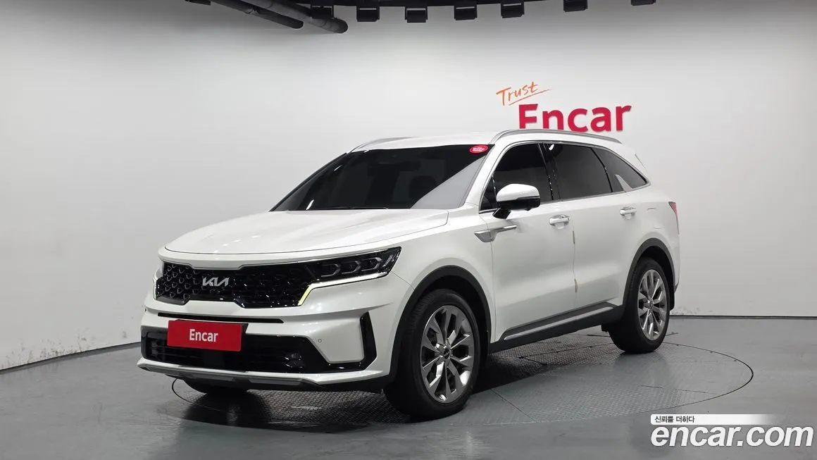 Kia Sorento — фото 1