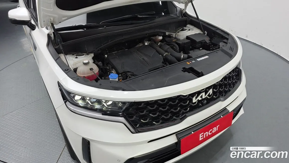 Kia Sorento — фото 6