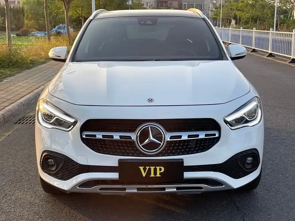 Mercedes-Benz GLA — фото 5